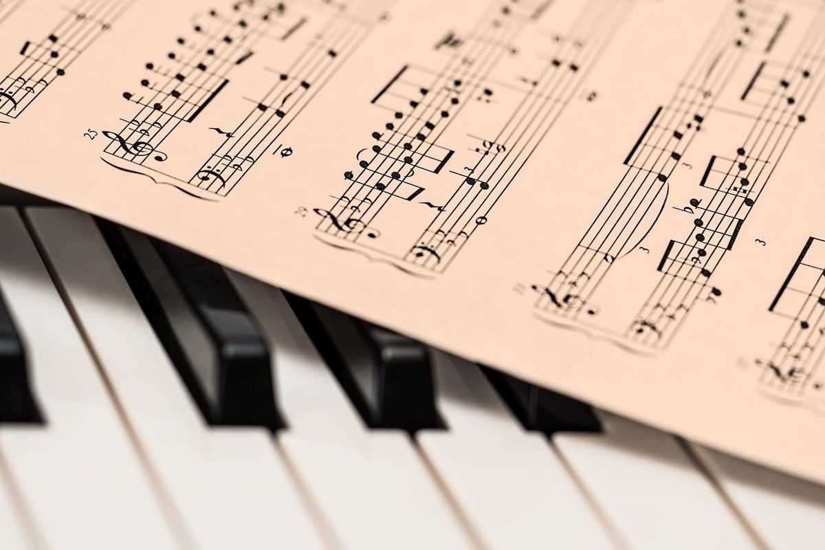 Reflexión sobre la transmisibilidad de los derechos morales en la industria musical